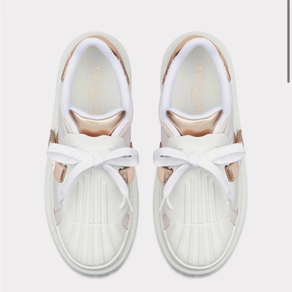 NEW IN BOX, Dior ID Sneaker in Gold. Size 39.5 - Picture 2 of 11